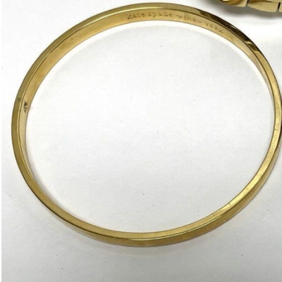 Kate Spade Heart of Gold bangle bracelet - Picture 5 of 7